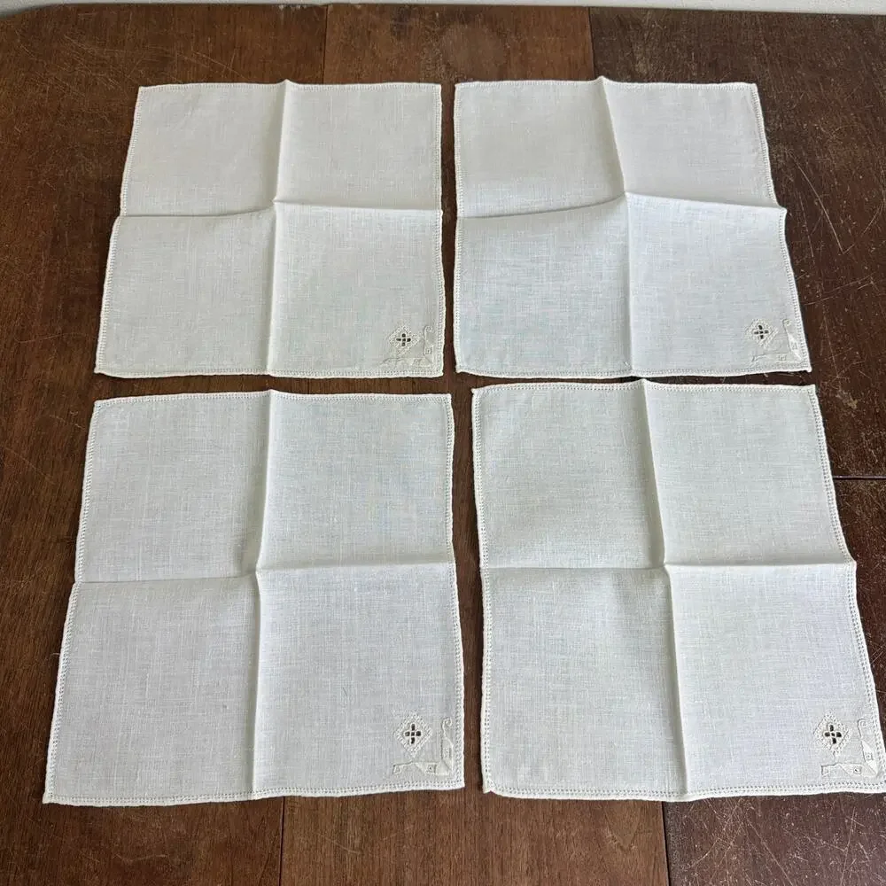Antique‎ Vintage Hand Embroidered White Cloth Napkins 11 x 10 inches
